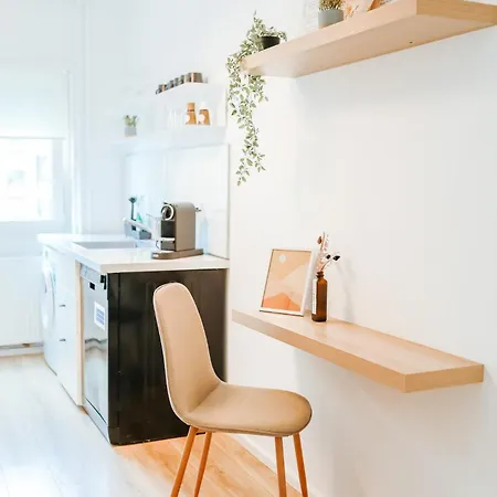 Apartment Namastay! Modernes Wohnen Im Herzen Von *